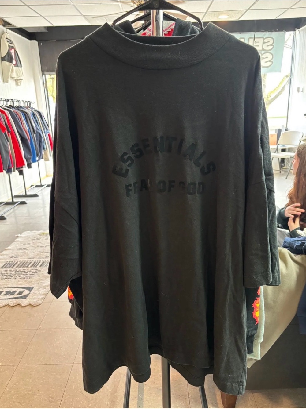 ESSENTIAL JET BLACK TEE SIZE XXL OVERSIZED